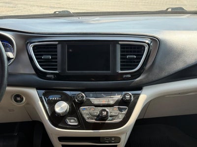 2020 Chrysler Pacifica Touring