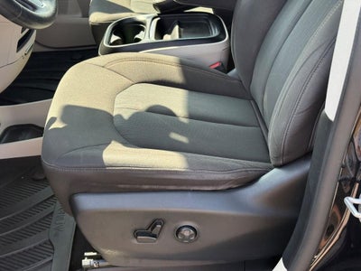 2020 Chrysler Pacifica Touring