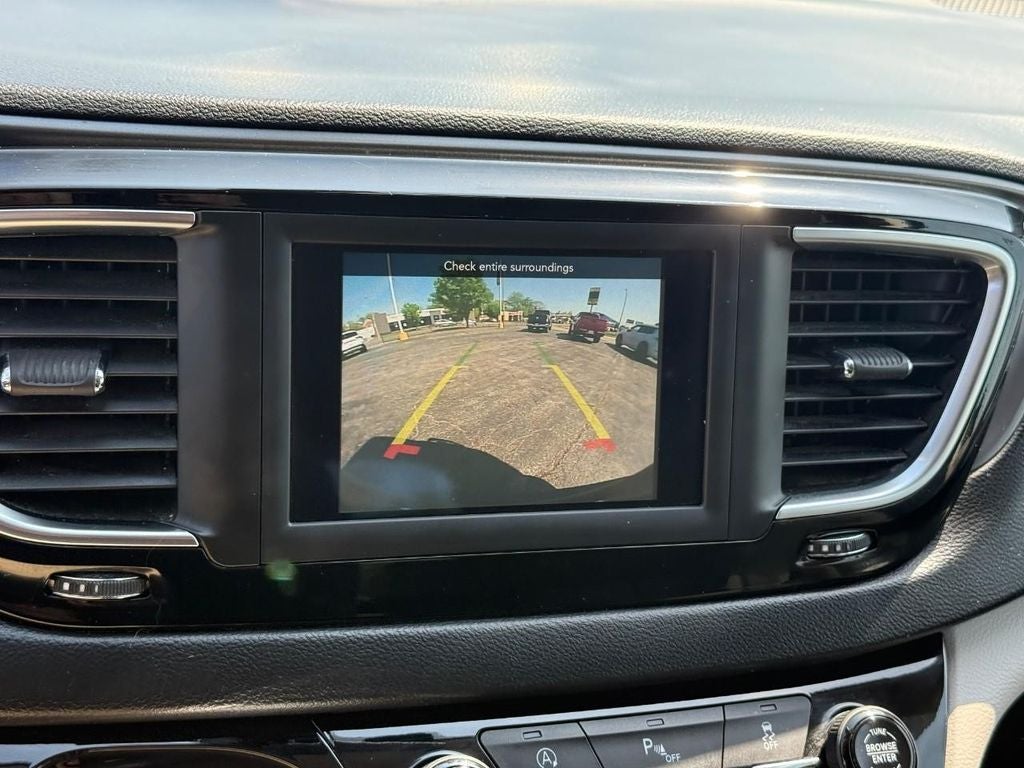 2020 Chrysler Pacifica Touring
