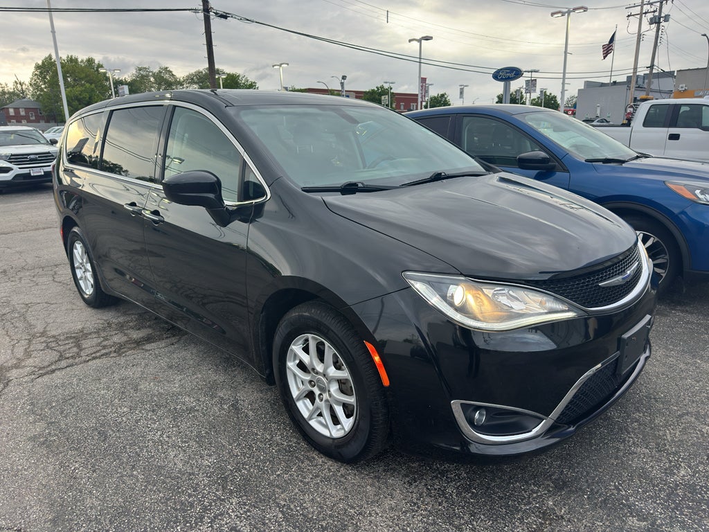 2020 Chrysler Pacifica Touring