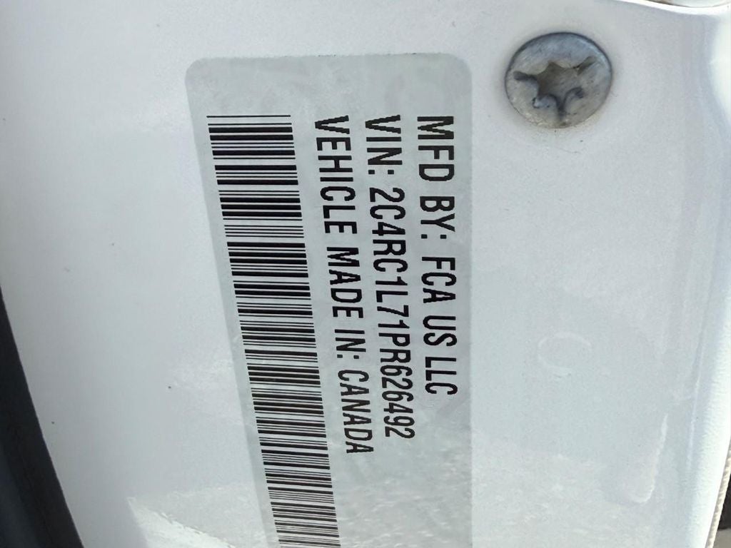 2023 Chrysler Pacifica Hybrid Touring L