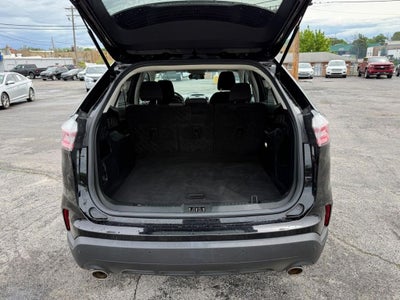 2020 Ford Edge SE