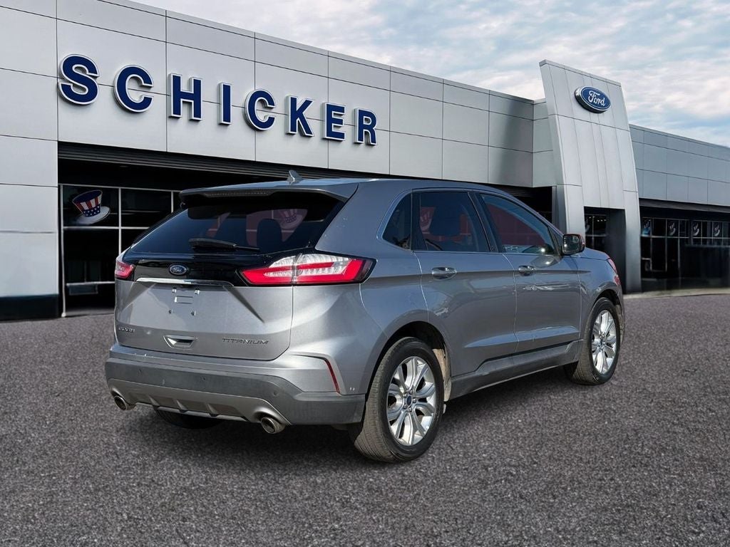 2020 Ford Edge Titanium