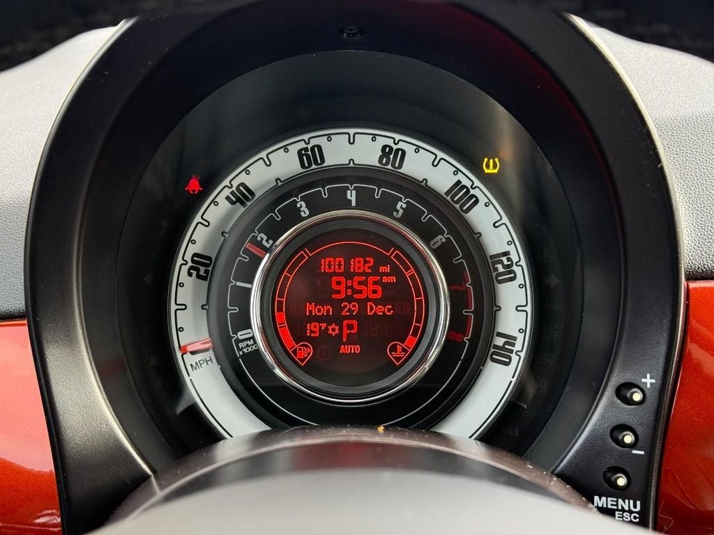 2012 FIAT 500 Lounge