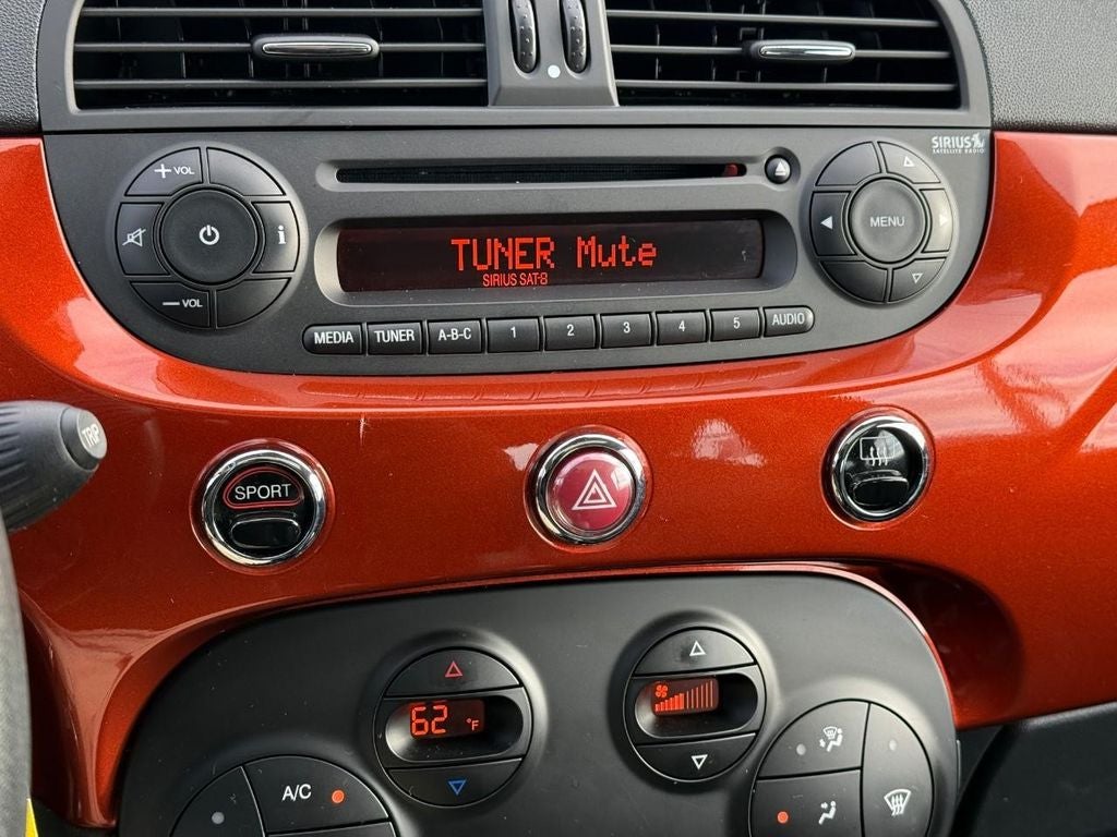 2012 FIAT 500 Lounge