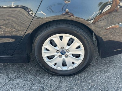 2019 Ford Fusion S
