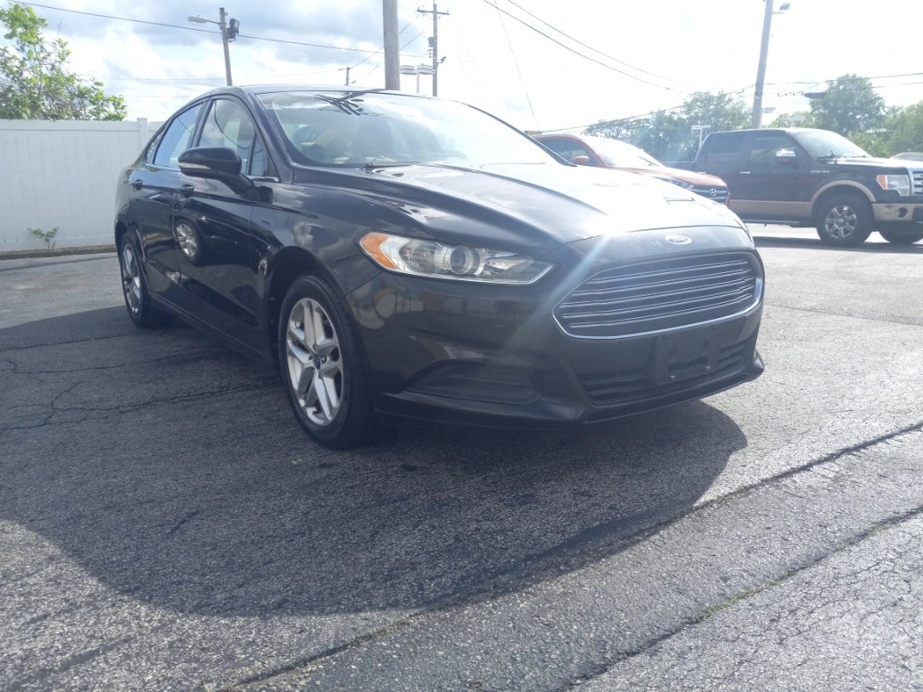 2013 Ford Fusion SE