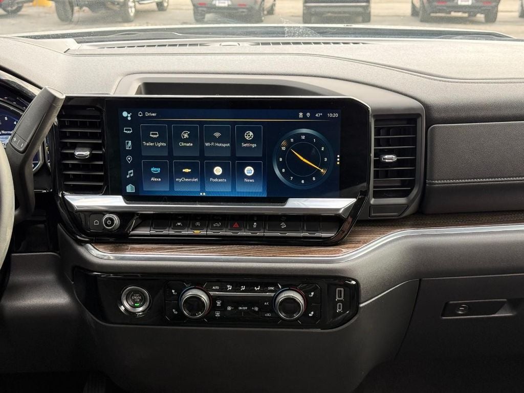 2023 Chevrolet Silverado RST