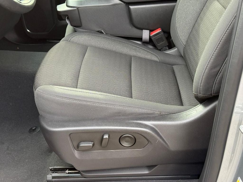 2023 Chevrolet Silverado RST