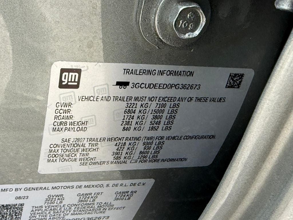 2023 Chevrolet Silverado RST