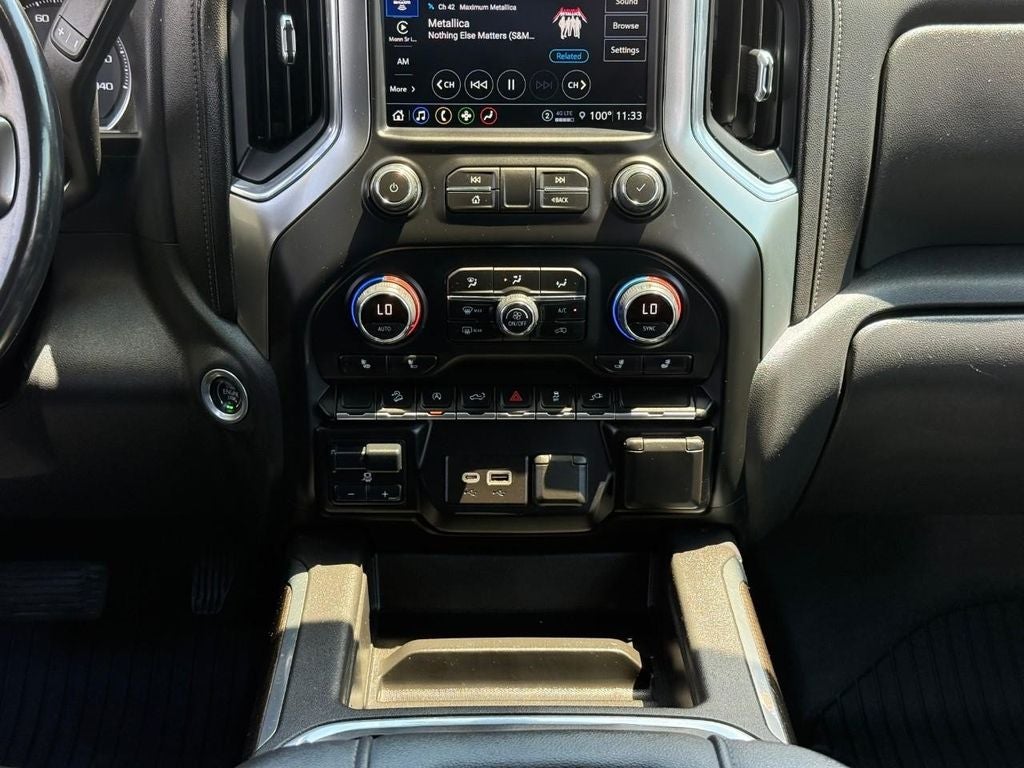 2022 Chevrolet Silverado RST