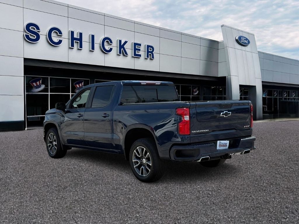 2022 Chevrolet Silverado RST