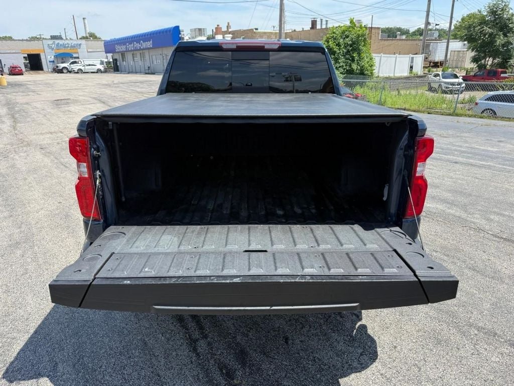 2022 Chevrolet Silverado RST