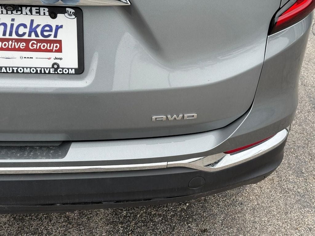 2024 GMC Terrain SLT