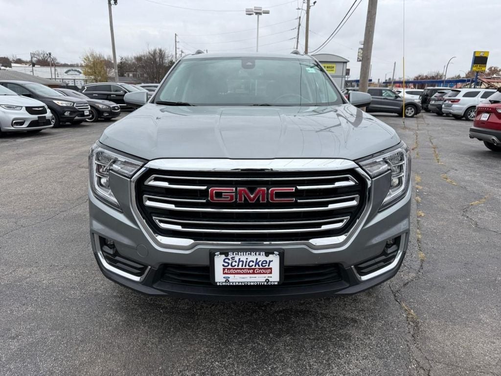 2024 GMC Terrain SLT