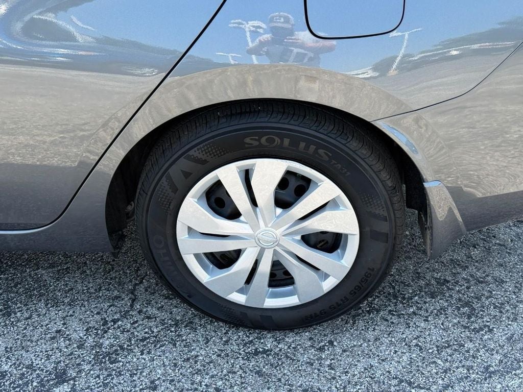 2025 Nissan Versa S