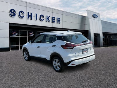 2023 Nissan Kicks S