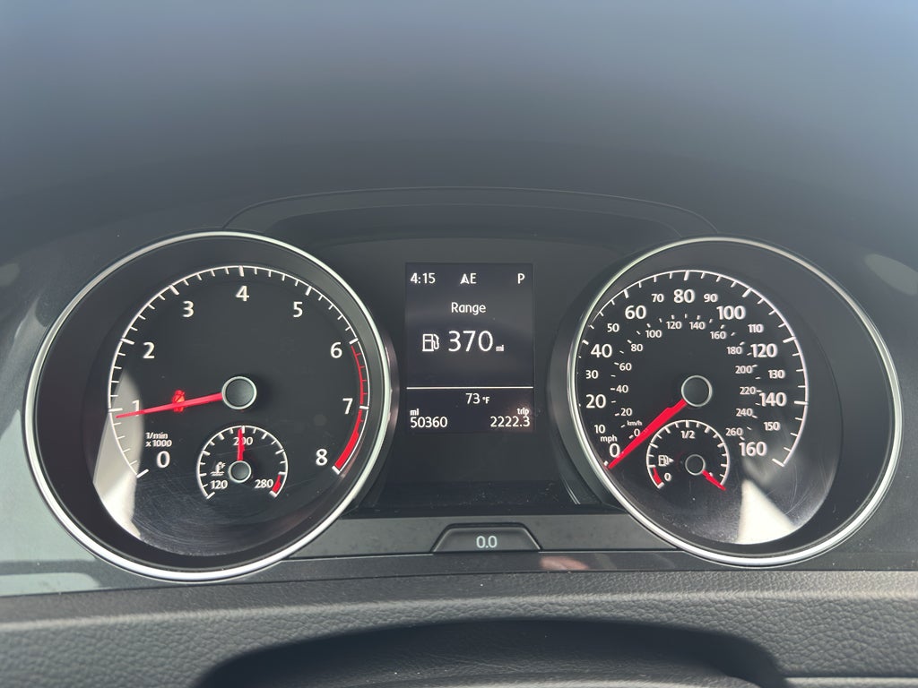 2019 Volkswagen Golf SE