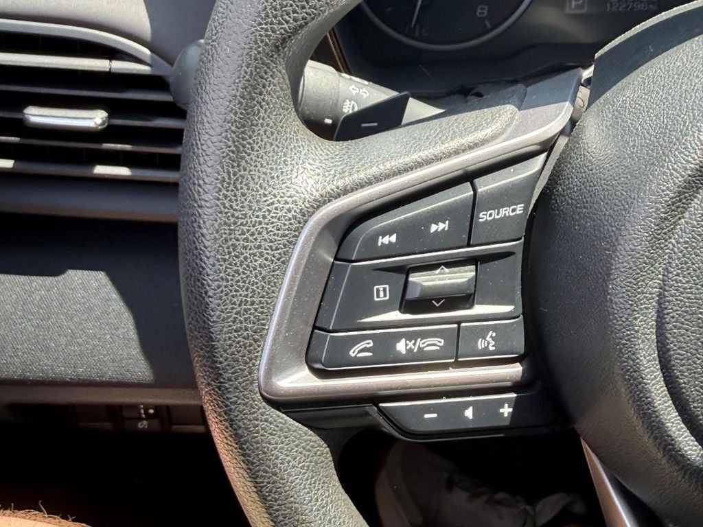 2023 Subaru Outback Base