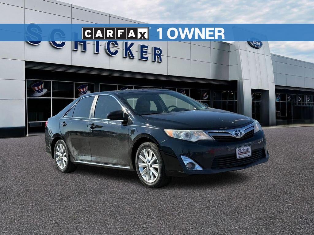 2014 Toyota Camry XLE Hybrid