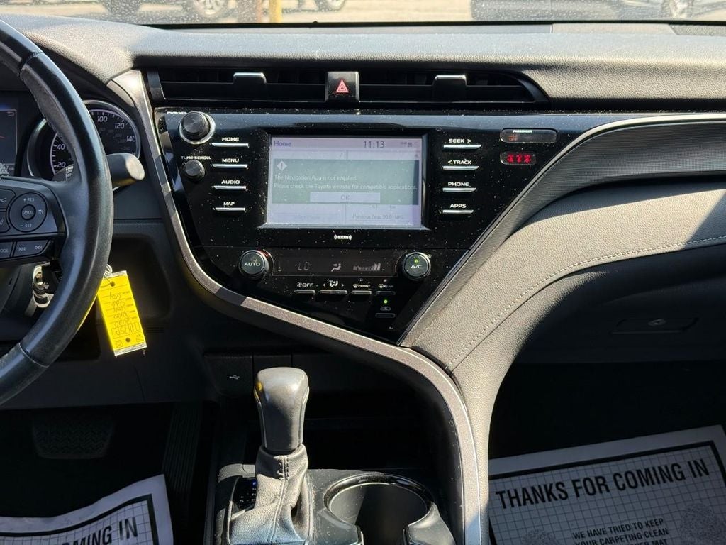 2020 Toyota Camry SE
