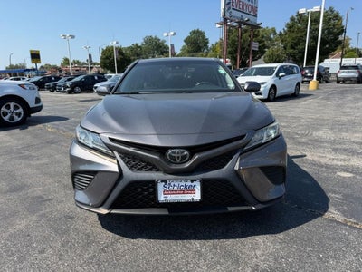 2020 Toyota Camry SE