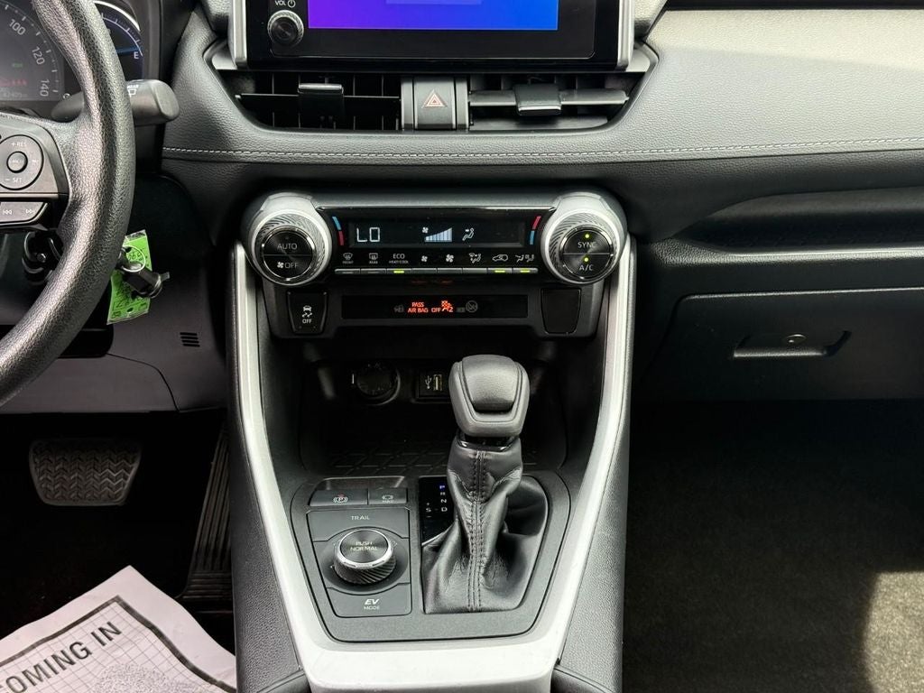 2023 Toyota RAV4 Hybrid Hybrid LE