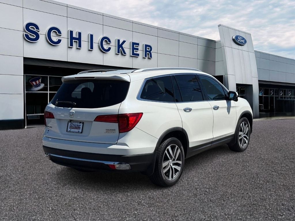 2017 Honda Pilot Touring