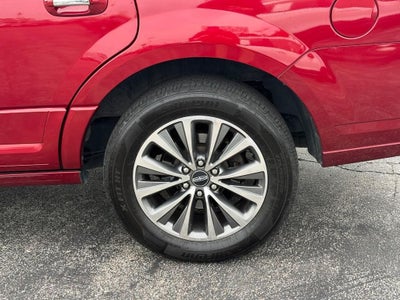 2016 Lincoln Navigator Select