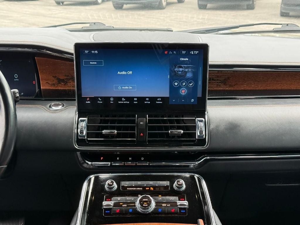 2023 Lincoln Navigator Black Label