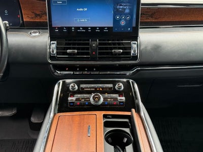 2023 Lincoln Navigator Black Label