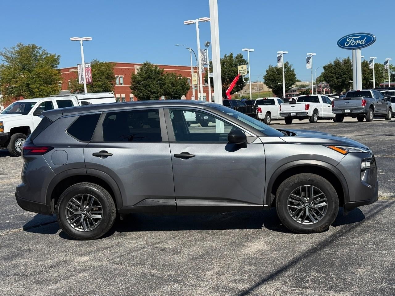 2024 Nissan Rogue S