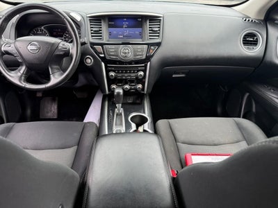 2019 Nissan Pathfinder SV