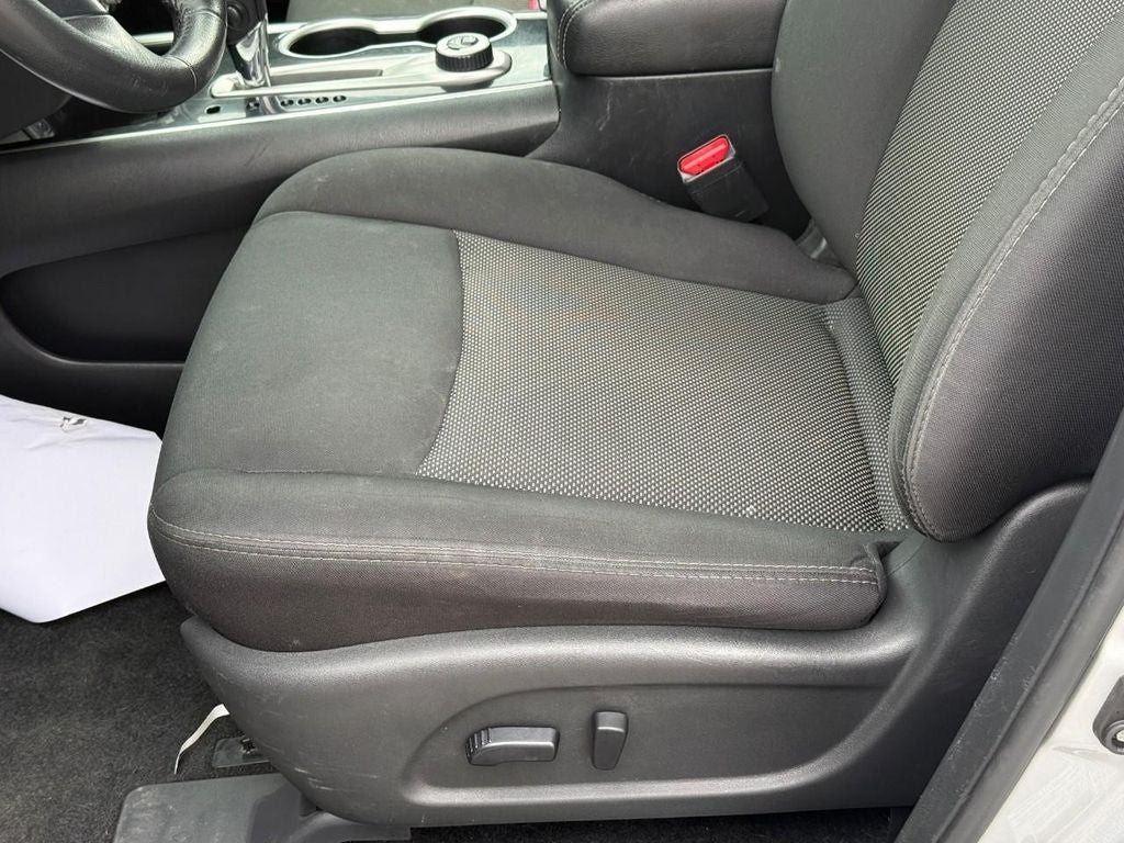 2019 Nissan Pathfinder SV
