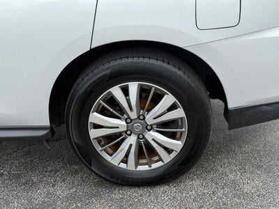 2019 Nissan Pathfinder SV