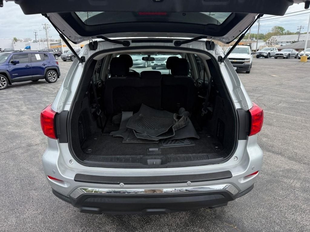 2019 Nissan Pathfinder SV