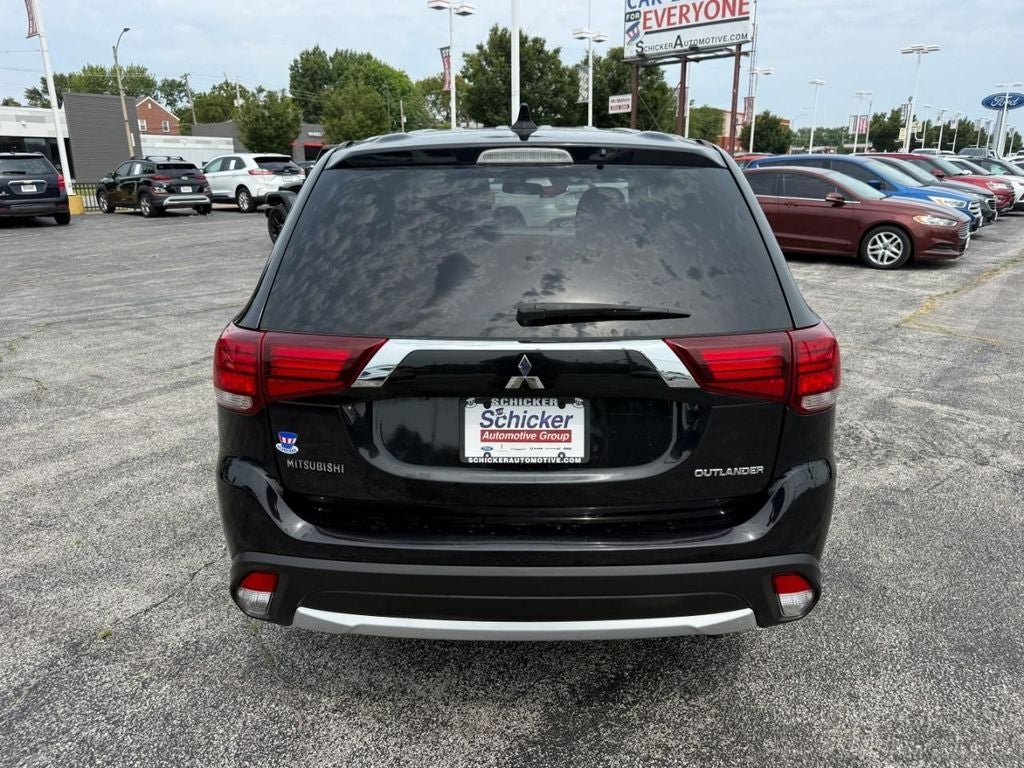 2018 Mitsubishi Outlander SE