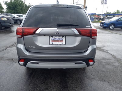 2020 Mitsubishi Outlander SE