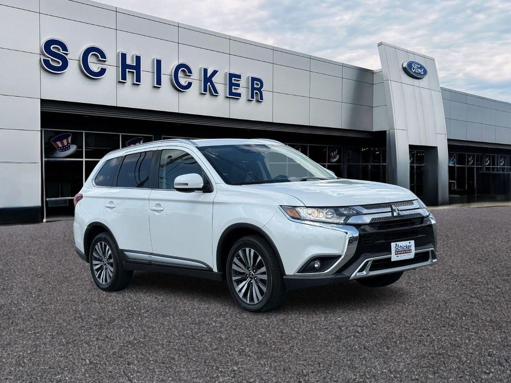 2020 Mitsubishi Outlander ES