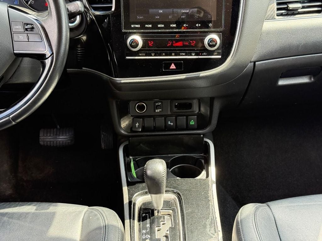 2020 Mitsubishi Outlander ES