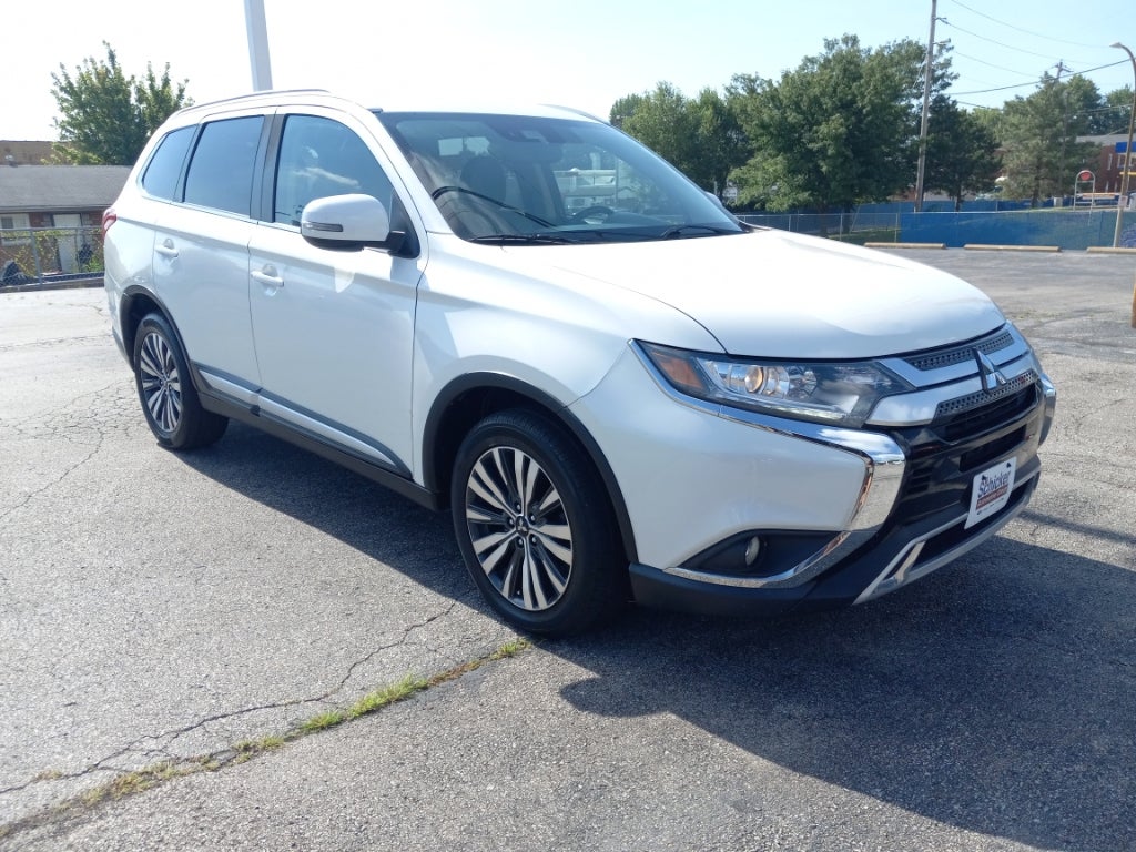 2020 Mitsubishi Outlander ES