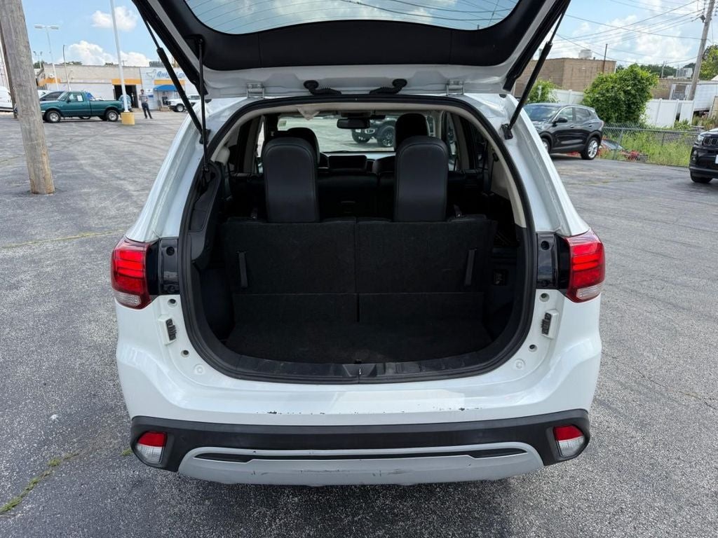 2020 Mitsubishi Outlander ES