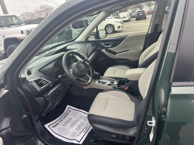 2024 Subaru Forester Premium