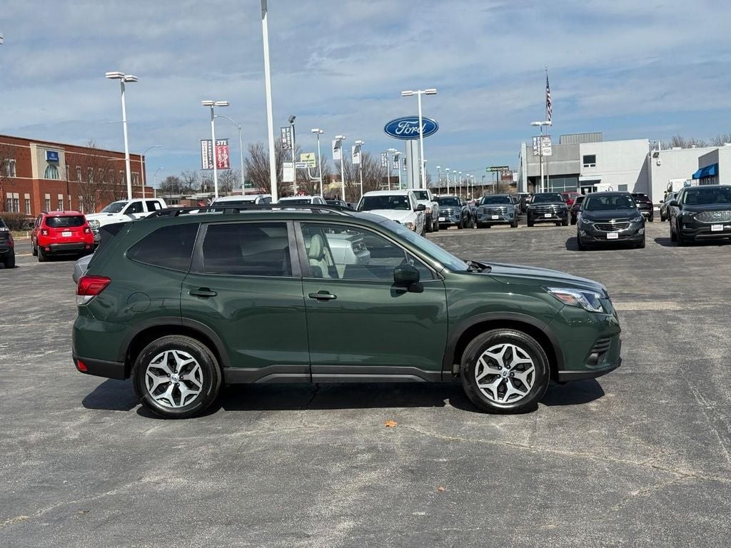 2024 Subaru Forester Premium