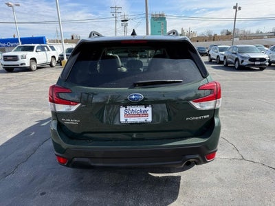 2024 Subaru Forester Premium