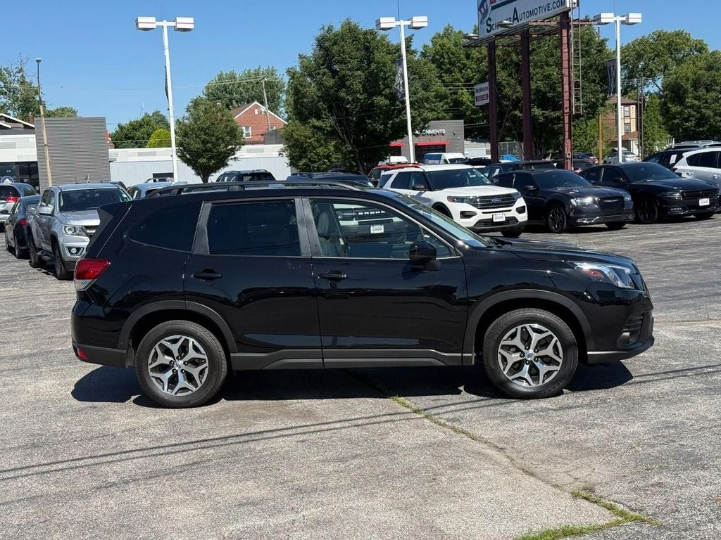 2023 Subaru Forester Premium