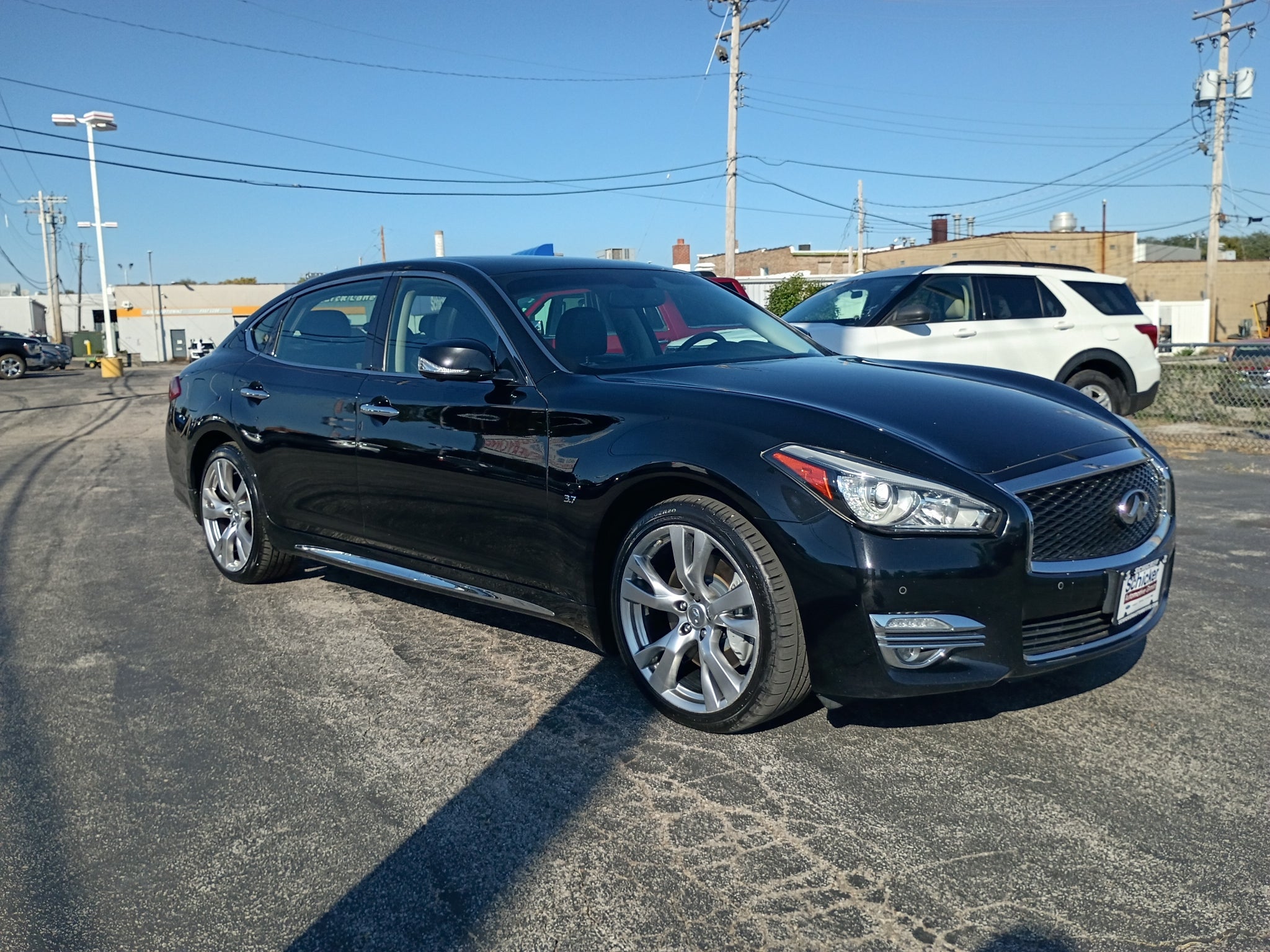 2018 INFINITI Q70L 3.7 LUXE
