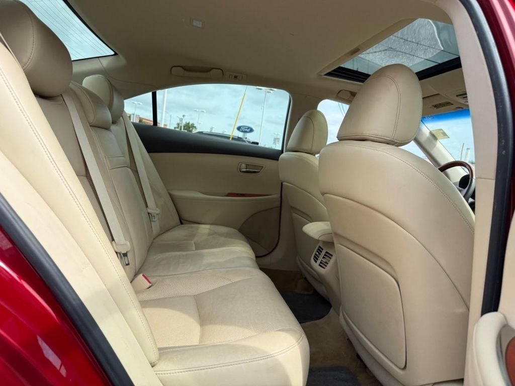 2010 Lexus ES 350 Base