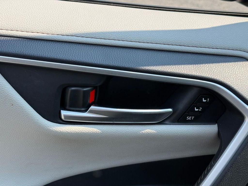 2019 Toyota RAV4 Limited