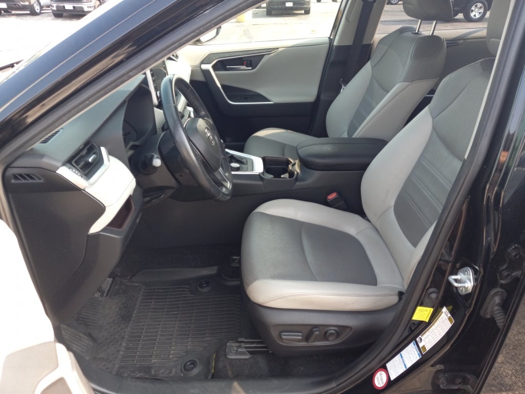 2019 Toyota RAV4 Limited